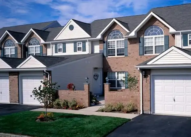 Property at 9 Horizon View Dr Unit 9, Farmingville, NY, 11738, 2 beds, 2 baths, [object Object]
