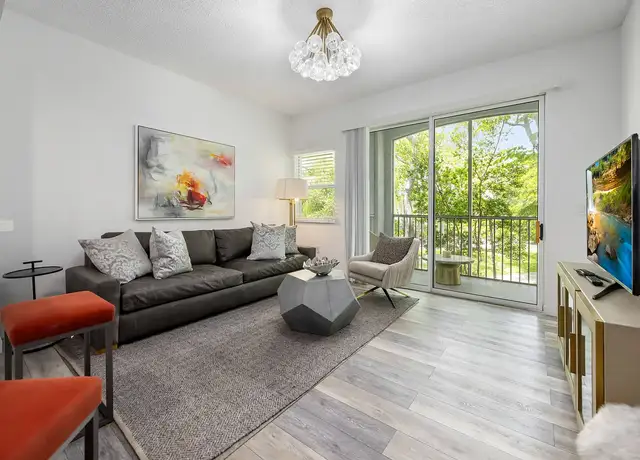 Photo of 1343 St Tropez Cir, Weston, FL 33326