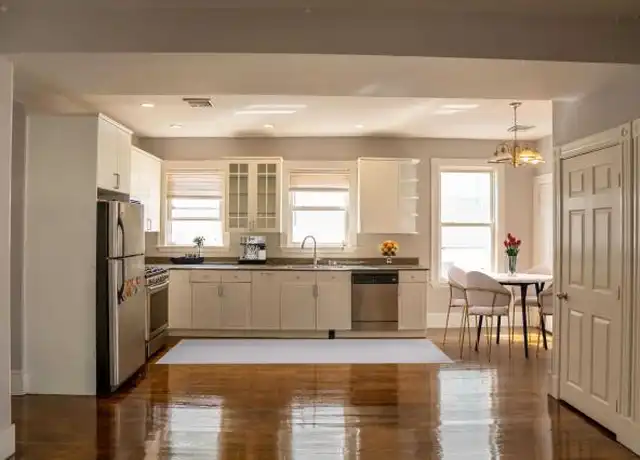 Property at 25 Parker Hill Ave, Boston, MA, 02120, 4 beds, 1 bath, [object Object]