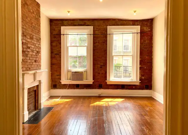 Property at 1313 Main St Unit 3, Cincinnati, OH, 45202, 1 bed, 1 bath, [object Object]