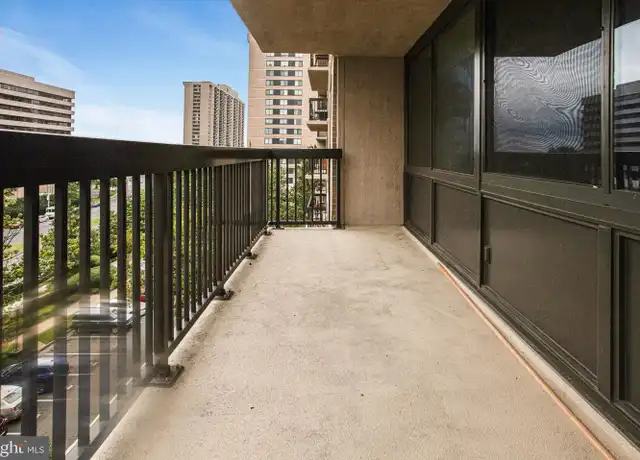 Property at 3713 S George Mason Dr #609, Falls Church, VA, 22041, 1 bed, 1 bath, [object Object]