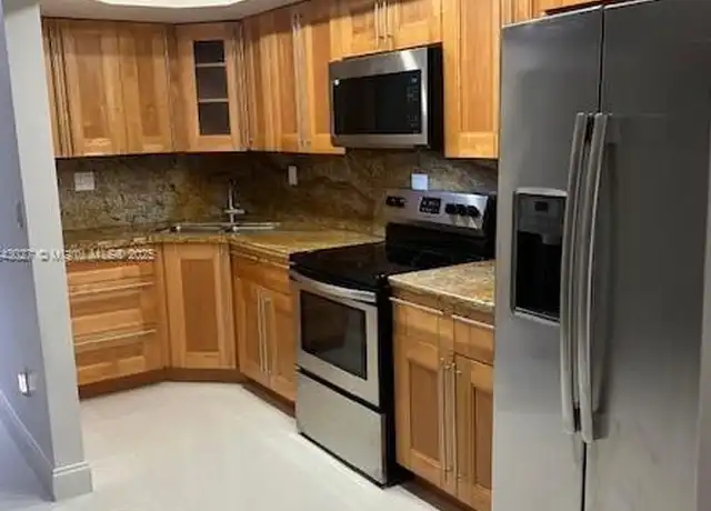 Property at 4420 NW 79th Ave Unit 1H, Doral, FL, 33166, 2 beds, 2 baths, [object Object]