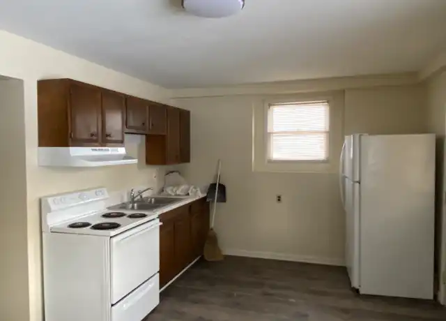 Property at 156 Colchester Rd, Essex Junction, VT, 05452, 1 bed, 1 bath, [object Object]
