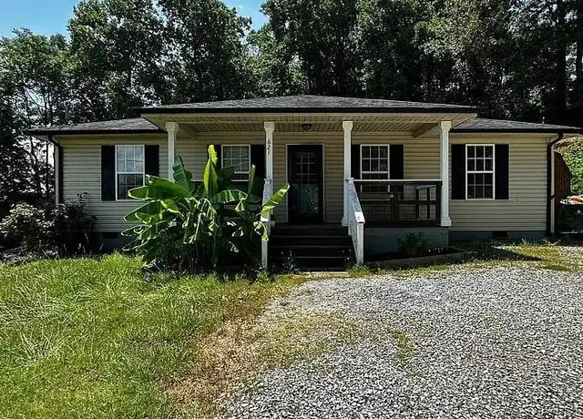 Property at 621 Latham Ave, Knoxville, TN, 37920, 3 beds, 2 baths, [object Object]