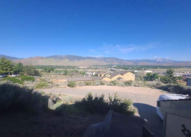 Photo of 2315 Gentry Ln, Carson City, NV 89701
