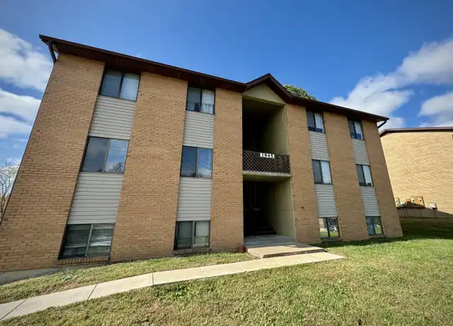 Property at 1945 Delwin St Unit 3, Cape Girardeau, MO, 63701, 2 beds, 1 bath, [object Object]