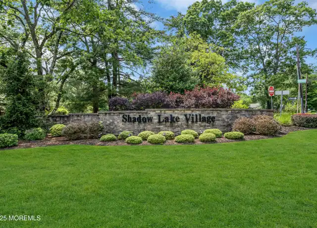 Property at 34 Lexington Ct, Red Bank, NJ, 07701, 1 bed, 1 bath, [object Object]