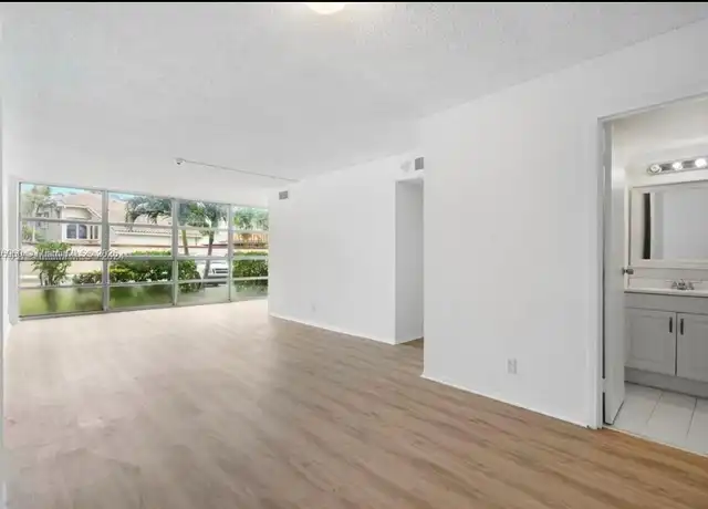Property at 2001 Atlantic Shores Blvd #109, Hallandale Beach, FL, 33009, 2 beds, 1.5 baths, [object Object]