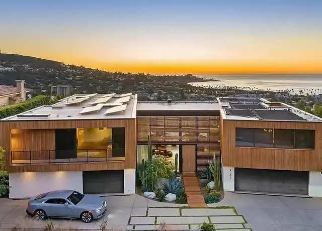 Property at 2585 Calle del Oro, La Jolla, CA, 92037, 6 beds, 7.5 baths, Contact for Price