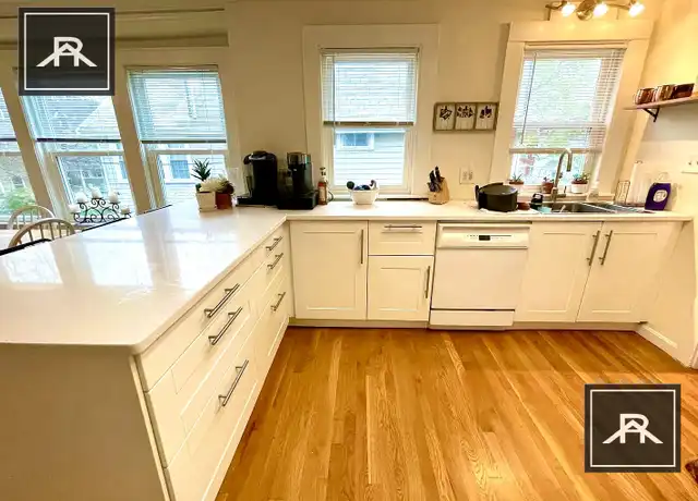 Property at 30 Harris St Unit 2, Brookline, MA, 02446, 4 beds, 1.5 baths, [object Object]