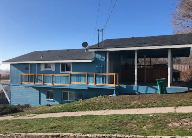 Property at 408 N 4th St, Klamath Falls, OR, 97601, 2 beds, 1.5 baths, [object Object]