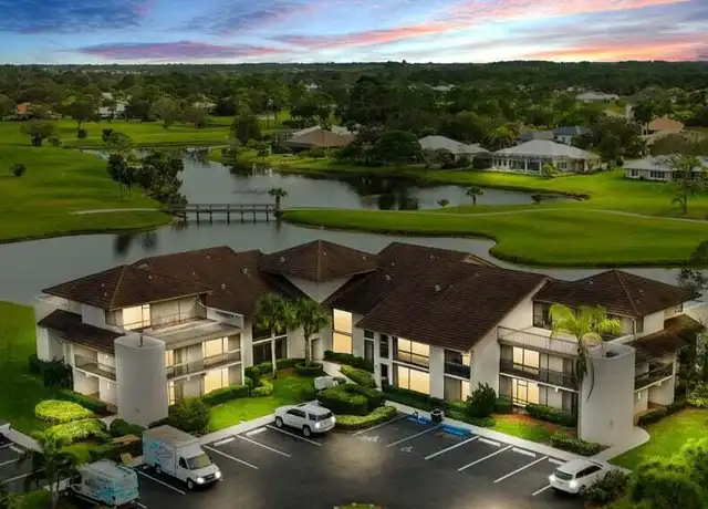 Property at 3200 Twin Lakes Ter #103, Fort Pierce, FL, 34951, 2 beds, 2 baths, [object Object]