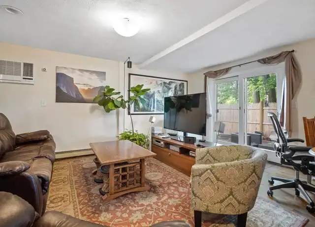 Property at 55 Waterhouse St Unit 55, Somerville, MA, 02144, 3 beds, 1 bath, [object Object]