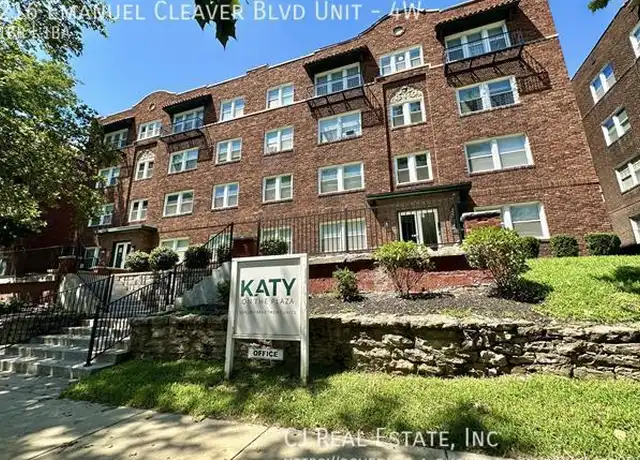 Property at 216 Emanuel Cleaver II Blvd Unit 4W, Kansas City, MO, 64112, 1 bed, 1 bath, [object Object]