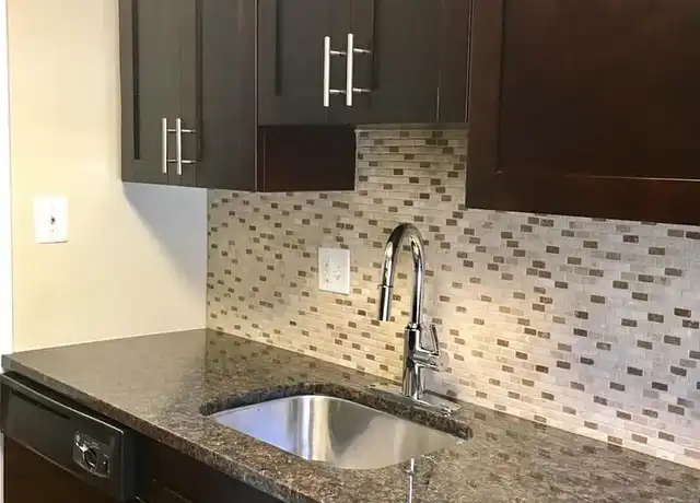 Property at 2724 Porter St NW, Washington, DC, 20008, 1 bed, 1 bath, [object Object]