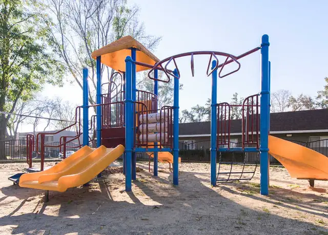 Photo of 5720 East Ave, Livermore, CA 94550
