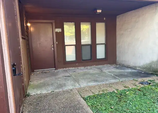 Property at 569 Ayrshire Way Unit A, Newport News, VA, 23602, 2 beds, 1 bath, [object Object]