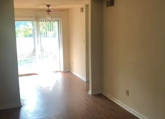 Property at 2021 Harvest Ln, Charlotte, NC, 28210, 1 bed, 1 bath, [object Object]