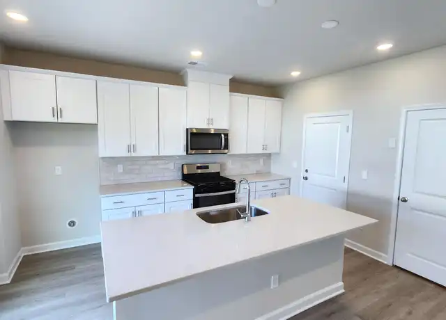 Property at 4091 Bayhill St, Conway, SC, 29526, 3 beds, 2.5 baths, [object Object]