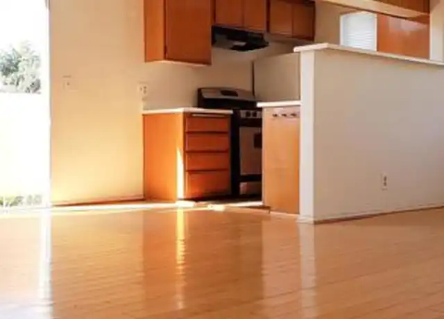 Property at 2305 Glendale Blvd Unit 204, Los Angeles, CA, 90039, 1 bed, 1 bath, [object Object]