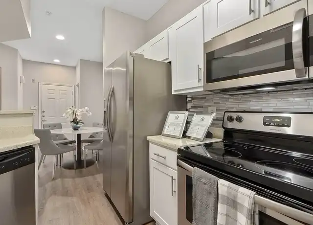 Property at Advenir at The Med Center - 9955 Buffalo Speedway, Houston, TX, 77054, 1-3 bed, 1-2 bath, [object Object]