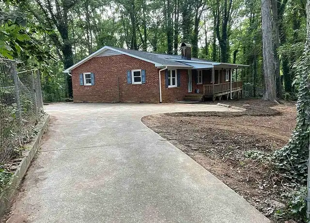 Property at 1000 Textile Rd Unit B, Spartanburg, SC, 29301, 2 beds, 1 bath, [object Object]