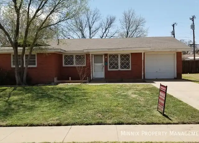 Property at 5433 6th St, Lubbock, TX, 79416, 3 beds, 2 baths, [object Object]
