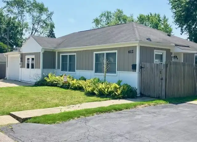 Property at 612 E Division St, Lockport, IL, 60441, 2 beds, 1 bath, [object Object]