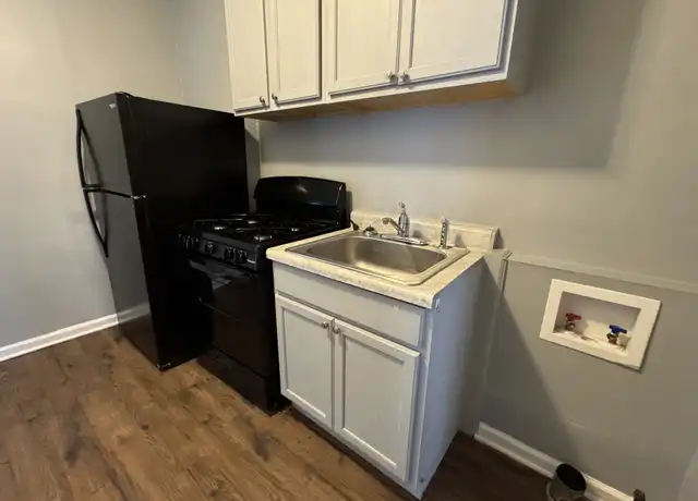 Property at 1411 E Tabor St, Indianapolis, IN, 46203, 1 bed, 1 bath, [object Object]