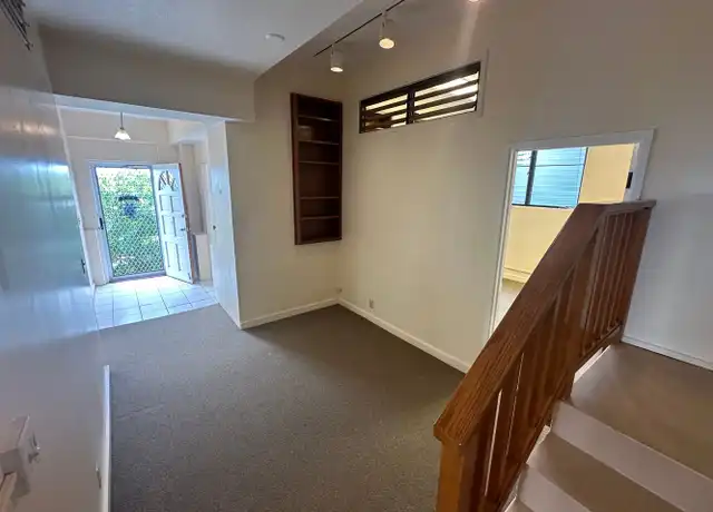 Property at 3717 Manini Way, Honolulu, HI, 96816, 3 beds, 1.5 baths, [object Object]
