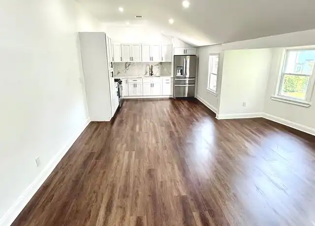 Property at 171 Pennington Ave Unit 2ND FLOOR, Trenton, NJ, 08618, 3 beds, 1 bath, [object Object]