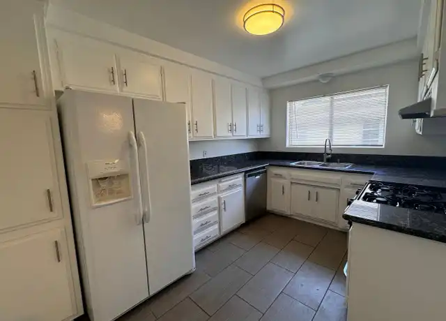 Property at 1065 S Holt Ave Unit 4, Los Angeles, CA, 90035, 3 beds, 2 baths, [object Object]