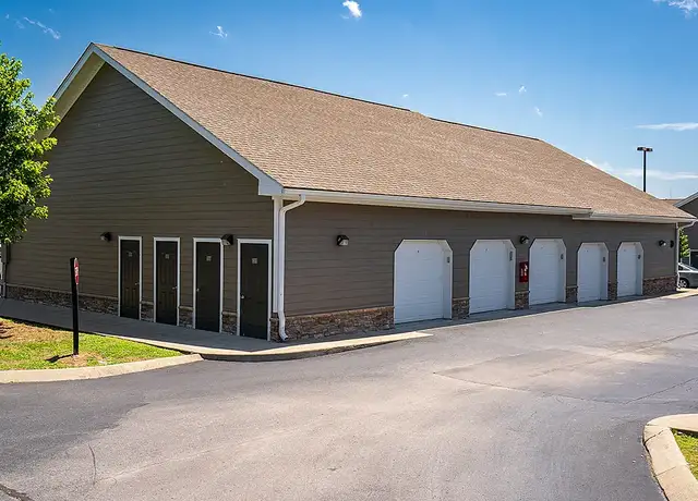 Photo of 100 Falls Blvd, Lebanon, TN 37090