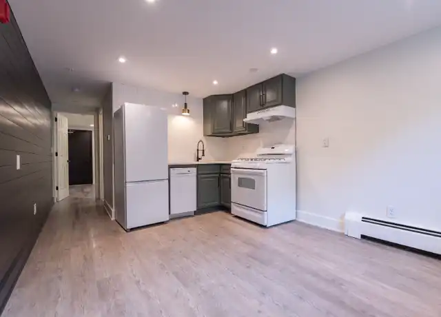 Property at 32 Cargill St Unit 1, Providence, RI, 02903, 0 beds, 1 bath, [object Object]