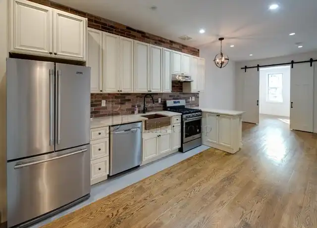 Property at 31-39 41st St Unit 1, Queens, NY, 11103, 3 beds, 2.5 baths, [object Object]