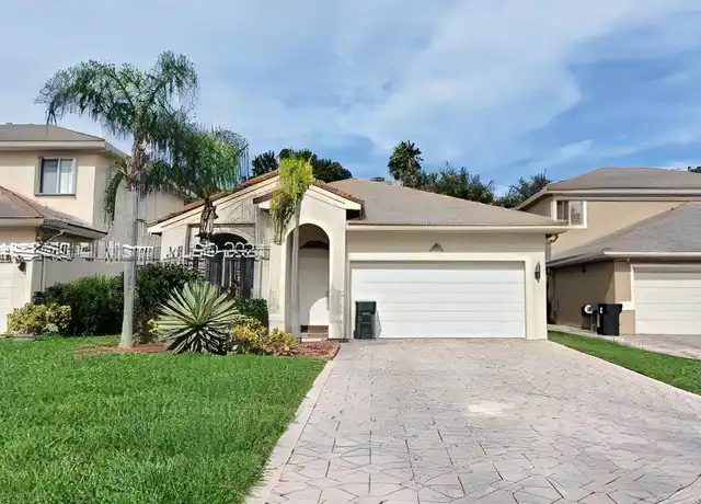 Property at 3704 Woodfield Ct, Coconut Creek, FL, 33073, 3 beds, 2 baths, [object Object]