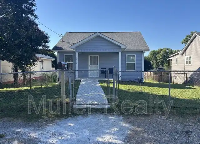 Property at 1732 Jourolman Ave, Knoxville, TN, 37921, 2 beds, 1 bath, [object Object]