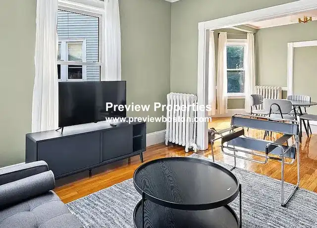 Property at 4 Haskell St Unit 4P, Allston, MA, 02134, 6 beds, 2 baths, [object Object]