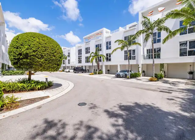 Property at 455 NE 39th St #103, Miami, FL, 33137, 3 beds, 3 baths, [object Object]