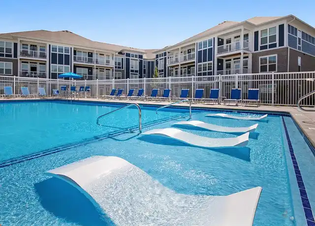 Property at Shoreline Flats Apartments - 368 Beacon Light Cir, Holland, MI, 49423, 1-3 bed, 1-2 bath, [object Object]