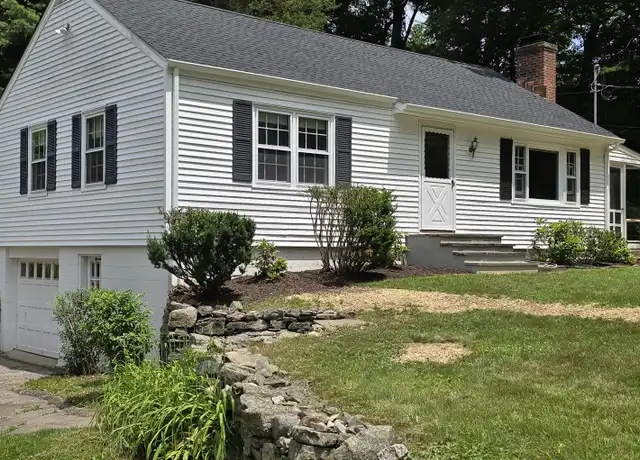 Property at 58 Old Hawleyville Rd, Newtown, CT, 06470, 2 beds, 1 bath, [object Object]