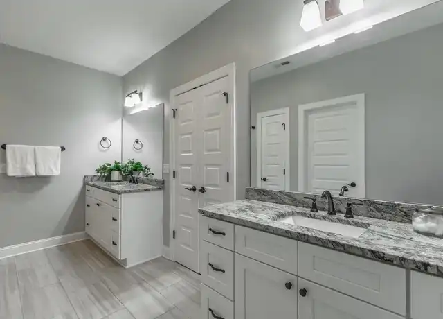 Property at 3495 Travertine Ln Unit 1, Chattanooga, TN, 37405, 3 beds, 4 baths, [object Object]