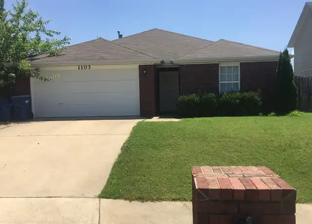 Property at 1103 SW Apache Dr, Bentonville, AR, 72712, 3 beds, 2 baths, [object Object]