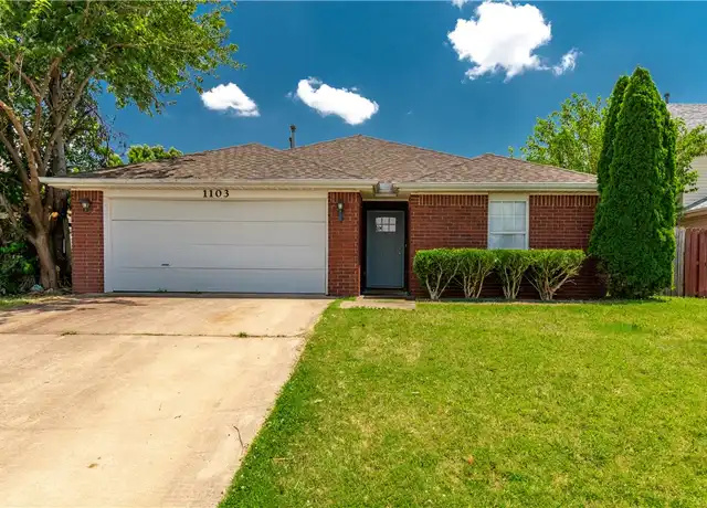 Property at 1103 SW Apache Dr, Bentonville, AR, 72712, 3 beds, 2 baths, [object Object]