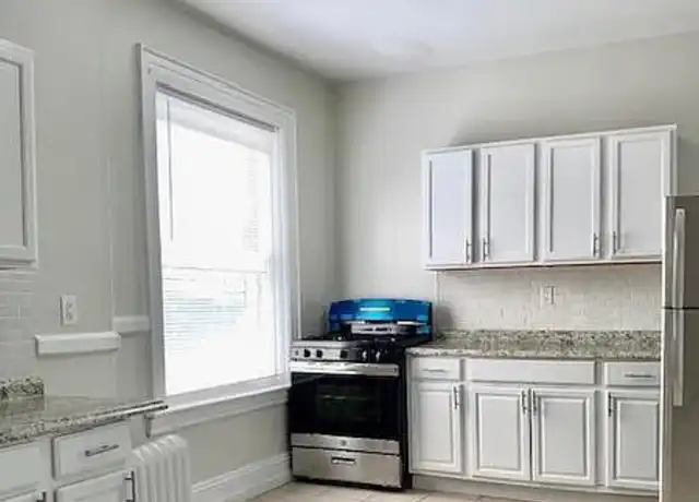 Property at 1589 Fairfield Ave Unit f6, Bridgeport, CT, 06605, 1 bed, 1 bath, [object Object]