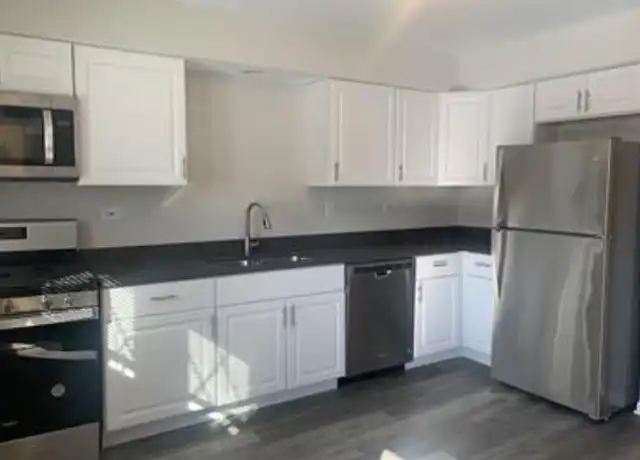 Property at 385 N Wood Dale Rd Unit 4, Wood Dale, IL, 60191, 2 beds, 2 baths, [object Object]