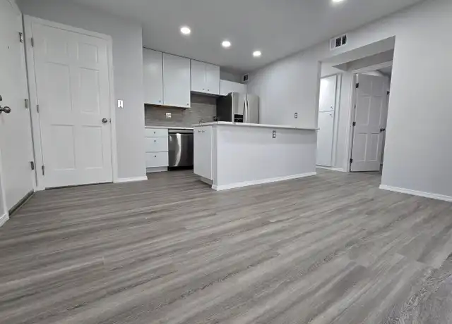 Property at 3250 O'Neal Cir Unit B16, Boulder, CO, 80301, 1 bed, 1 bath, [object Object]