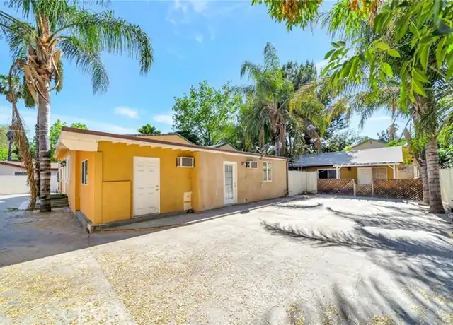 Property at 6929 Amigo Ave, Reseda, CA, 91335, 2 beds, 2 baths, [object Object]
