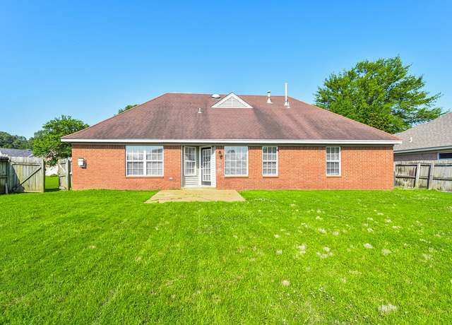 Photo of 5014 Wolfchase Farms Pkwy, Bartlett, TN 38002