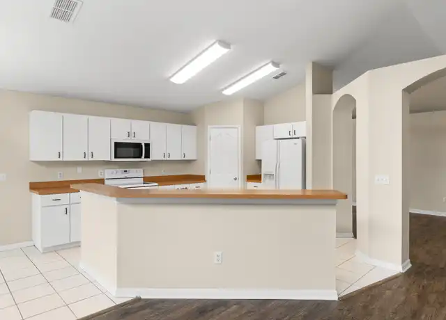 Property at 13722 Staghorn Rd, Tampa, FL, 33626, 3 beds, 2 baths, [object Object]